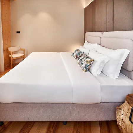 The Log By Piamonte 4*